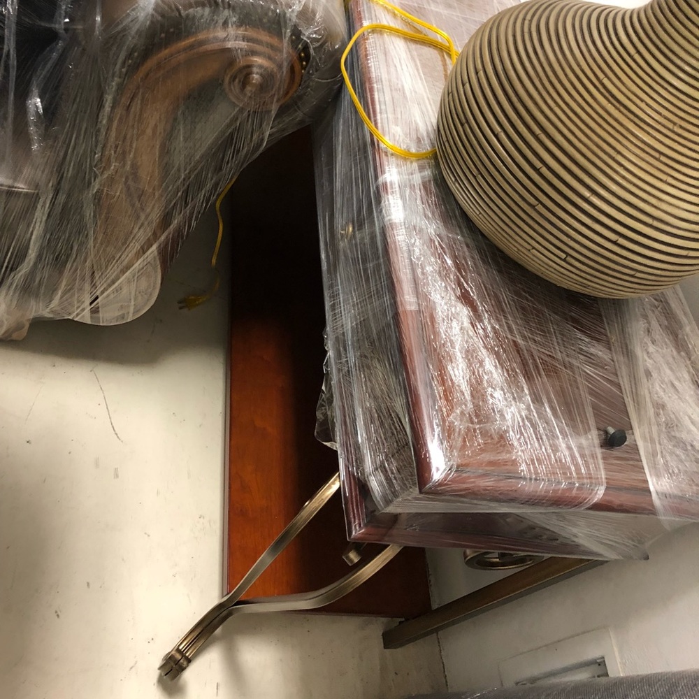 GOLD AND WOOD DECORATIVE TABLE